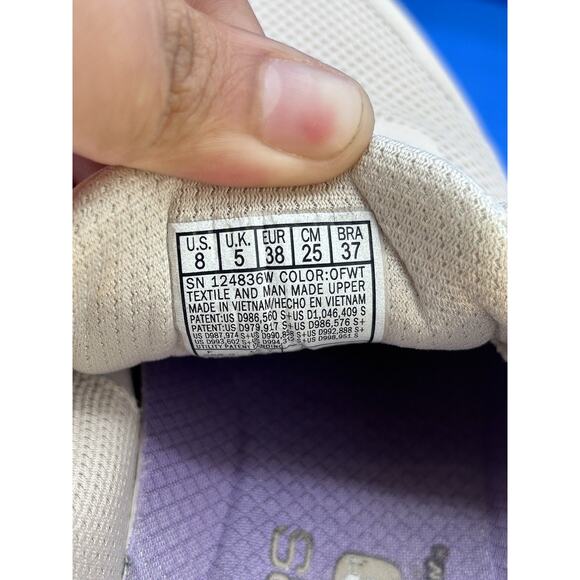 Woman's Athleisure Skechers Hands Free Slip Size 8 wide - Picture 5 of 6